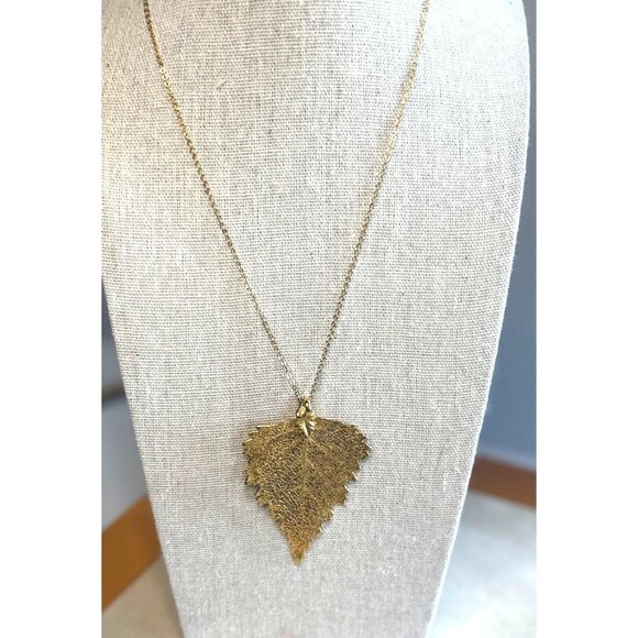 Gold Plated Real Leaf Pendant Necklace With Chain - Picture 2 of 10
